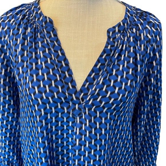 Joie Addie B Blue 100% Silk Blouse Top - Picture 3 of 11